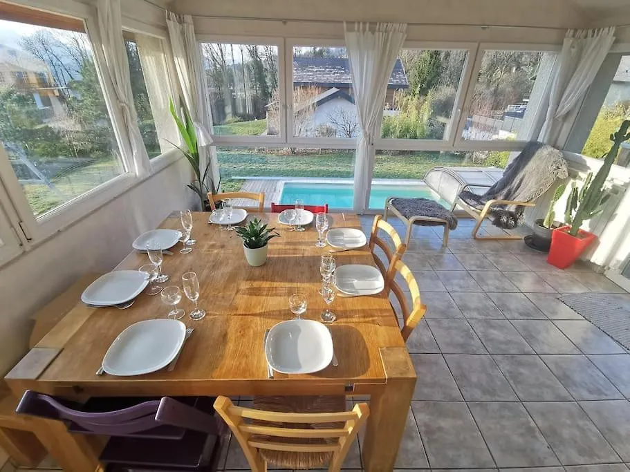 Maison Piscine Prive 10 Min Annecy, 30 Min Geneve, 45 Min Stations Villa Charvonnex Holiday home
