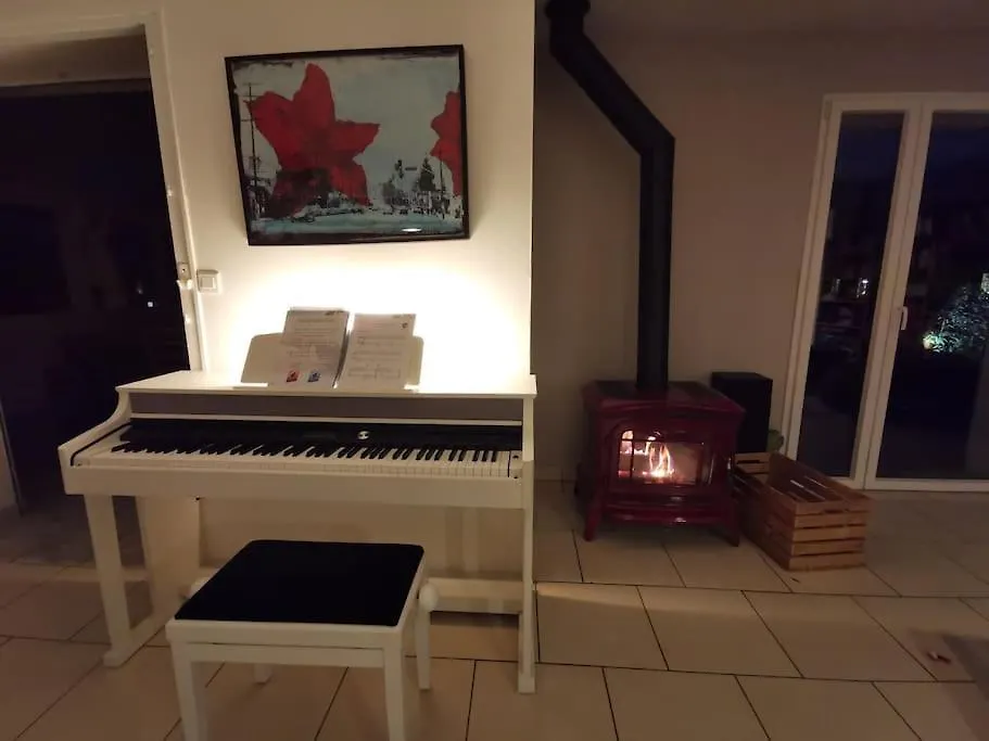 Holiday home Maison Piscine Prive 10 Min Annecy, 30 Min Geneve, 45 Min Stations Villa Charvonnex