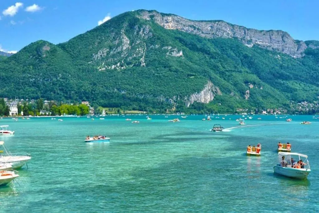 Maison Piscine Prive 10 Min Annecy, 30 Min Geneve, 45 Min Stations Villa Charvonnex 0*,  France